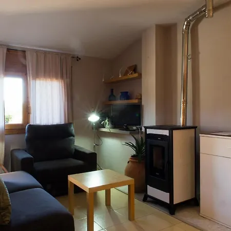 Apartament Atico Con Terraza En Graus-pirineo De Huesca *