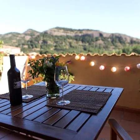 Atico Con Terraza En Graus-pirineo De Huesca