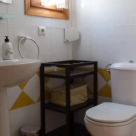 Atico Con Terraza En Graus-pirineo De Huesca Lägenhet *