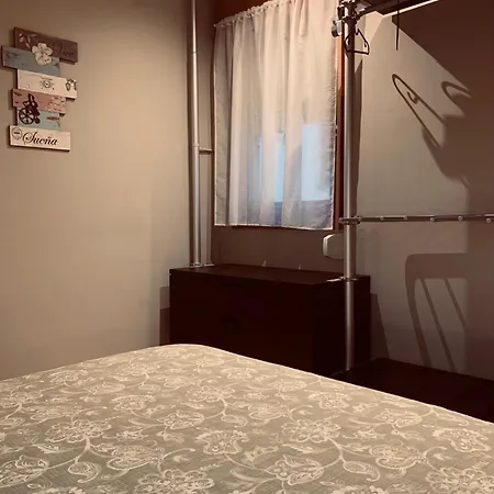 Atico Con Terraza En Graus-pirineo De Huesca Apartmán Graus