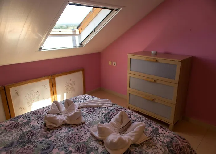 Appartement Atico Con Terraza En Graus-pirineo De Huesca