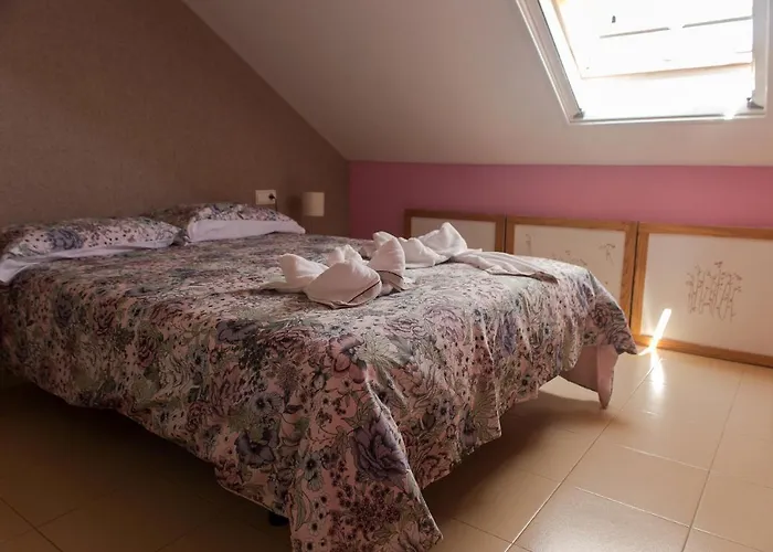 Apartment Atico Con Terraza En Graus-pirineo De Huesca Graus